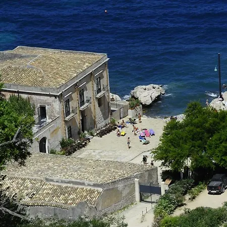 Villa Lighea *
