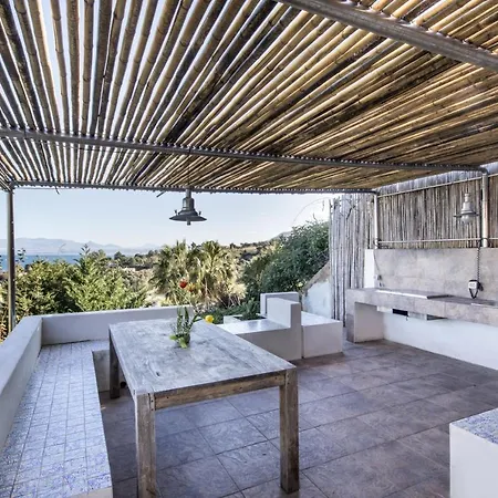 Lighea Villa *